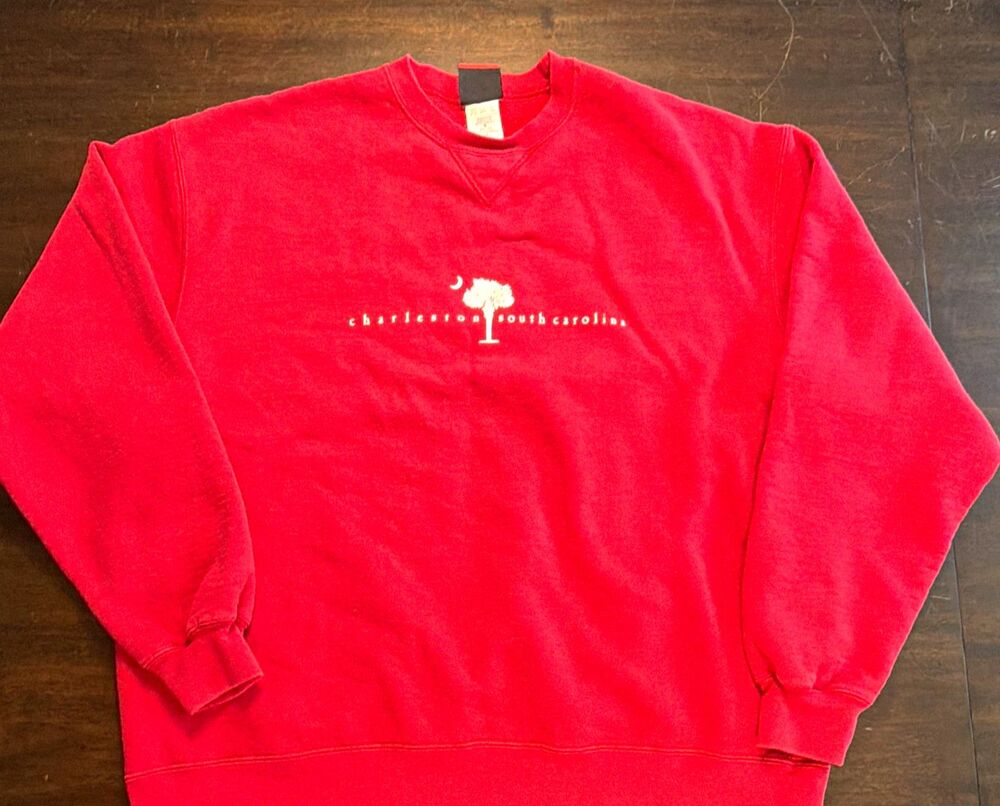 Hanes Beefy-T Red Charleston South Carolina Graphic Crewneck Sweatshirt Unisex L